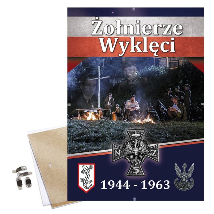 Pamiątka Żołnierze Wyklęci przy ognisku - obrazek patriotyczny NSZ w antyramie do zawieszenia na ścianie